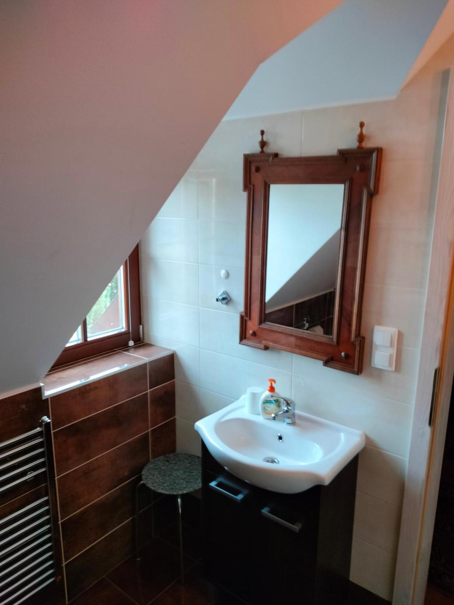 Castle Kastiel Kotesova Apartment Екстериор снимка