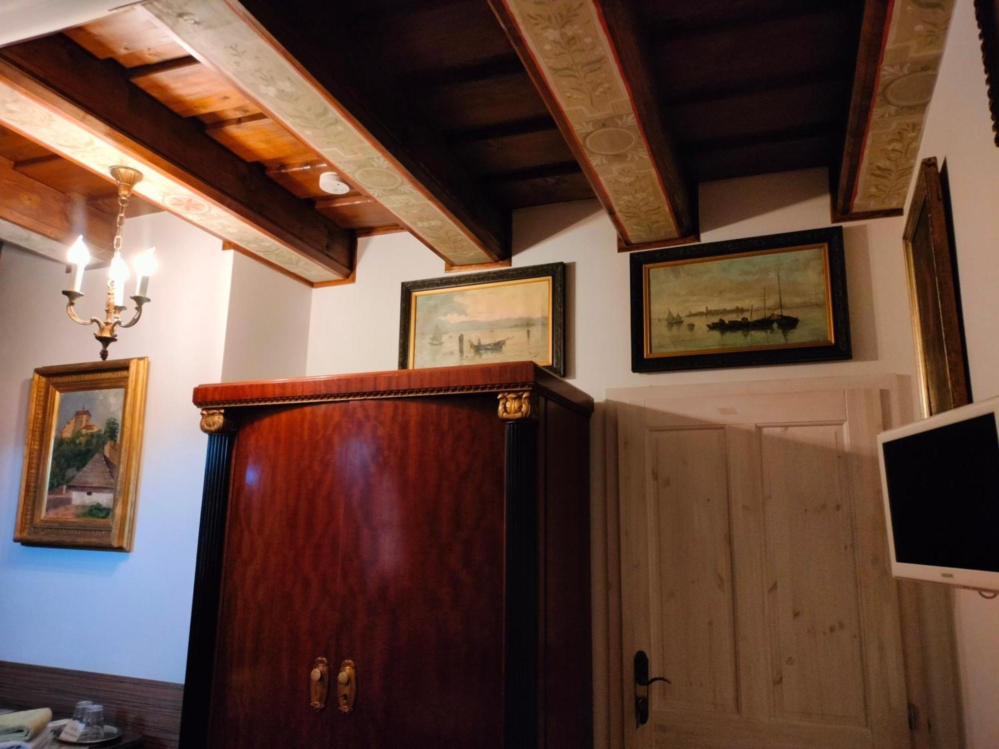 Castle Kastiel Kotesova Apartment Екстериор снимка