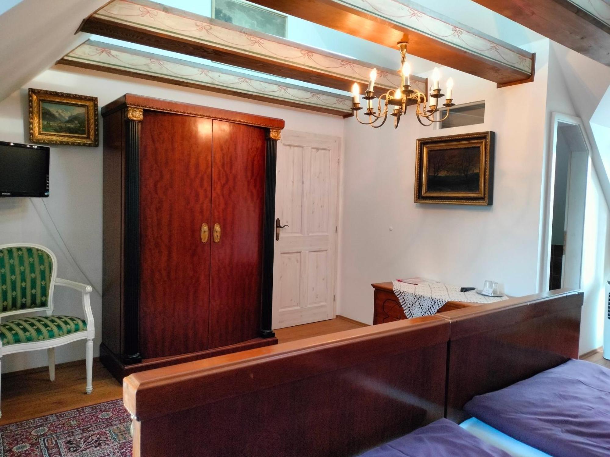Castle Kastiel Kotesova Apartment Екстериор снимка